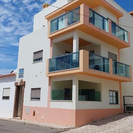 Edificio Tomas 1 Apartment Ferragudo  Bagian luar foto