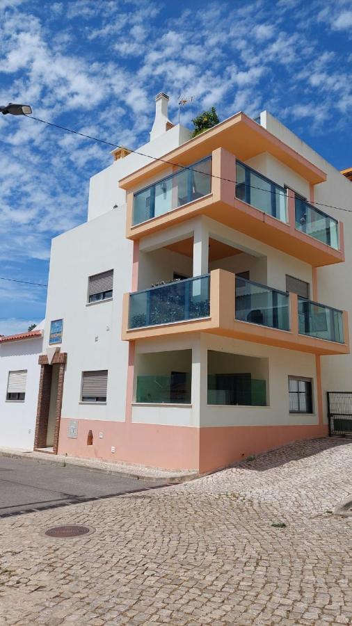 Edificio Tomas 1 Apartment Ferragudo  Bagian luar foto